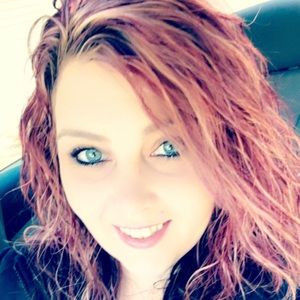 Meet your Posher, Lacey